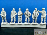 1/72 Resin Figure WWII Winter Officers Set 6 Figures Unassembled Unpainted Model