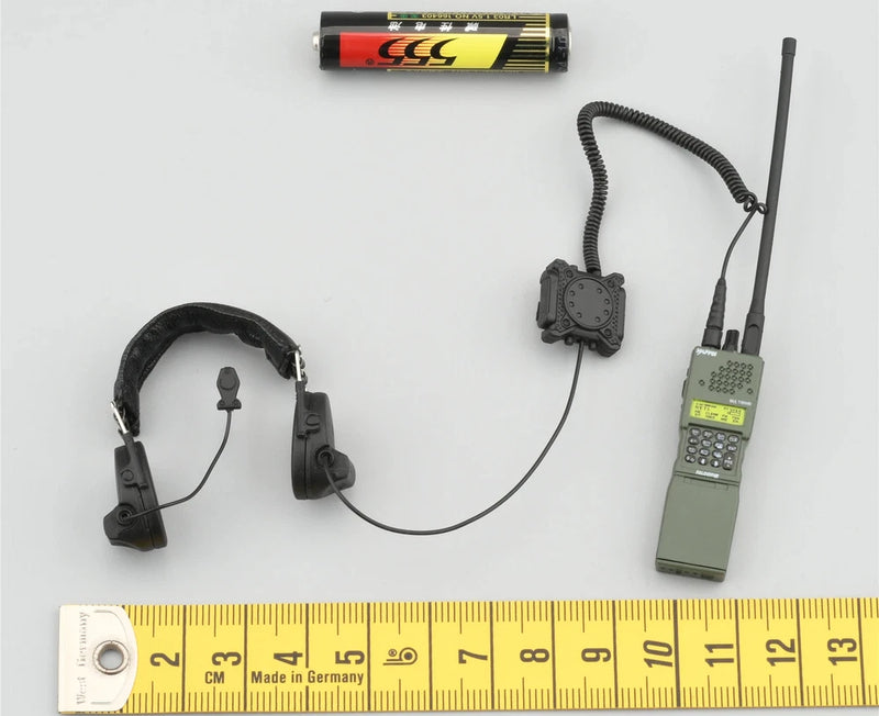 KS21001 KSTOYS 1/6 Soldier Night Battle Ghost Doomsday Radio &Headphones Model Model