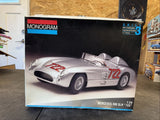 Monogram-1955  Mercedes 300 SLR '722' 1:24-Model Kit 1:24th Model