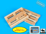 Black Dog 1/35 Wooden Wood Pallets (2 pallets) [Assembled] [MODEL KIT] W35002 Model
