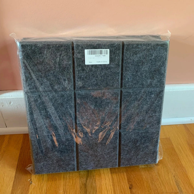 Uoisaiko Large 11.8 x 11.8 Photo Mounting System Wall Art Message Board Model