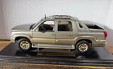 1/18 Anson 2002 Cadillac Escalade EXT Toy Model Truck Silver Model