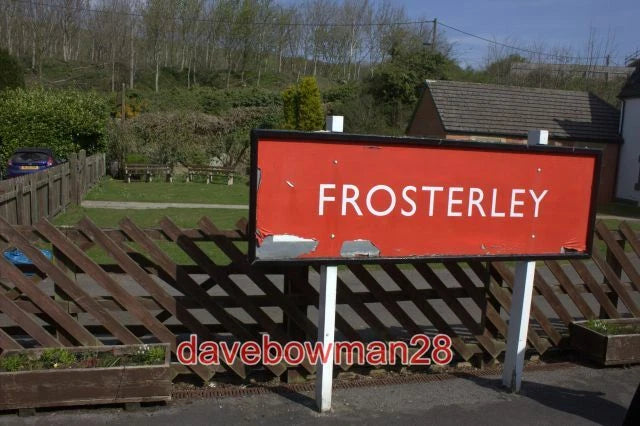 PHOTO  FROSTERLEY STATION NAME BOARD 2019 Model