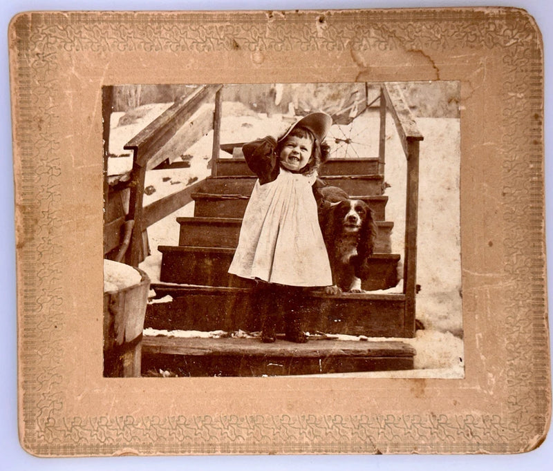 MP-037 Photo on Board Cute Little Girl and Her Dog in Winter Model