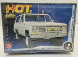 AMT/ERTL Hot Trucks 1975 Chevy Blazer 1/25 Super Snap Kit #36597 Model