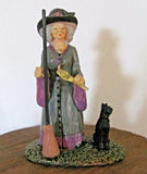 Lemax  Spooky Town Figurine - Ready For A New Spell #22112 Model
