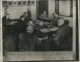 1947 Press Photo Buffalo Board of Education met for the teachers' strike Model