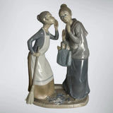 Lladro The Gossips 4984 Porcelain Figurine - Retired Excellent Condition Model