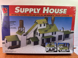 HO Scale 1398 Life Like Supply House Easy To Assemble Building KIT Model