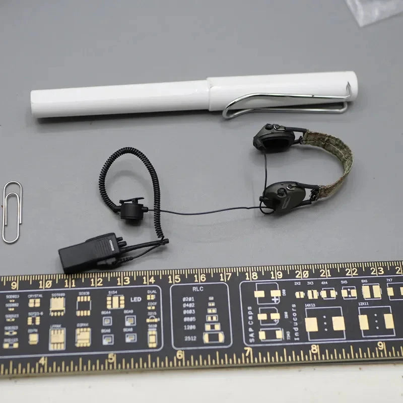 FS 73050 1/6 Scale Soldier Radio Earphones Model for12''Precision Female Shooter Model