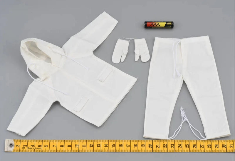 1/6 Scale Solider Female Snow Suit Model for 12"Action Figure Prop Scene Model