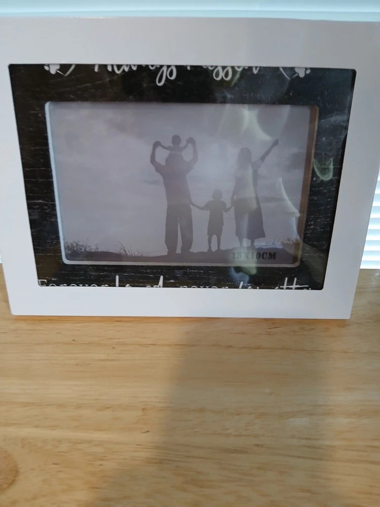 Black Distressed Wood Plank, Pet Memorial Picture Frame Model