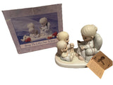 Precious Moments Bring The Little Ones To Jesus  WITH Box Model 527556 Model