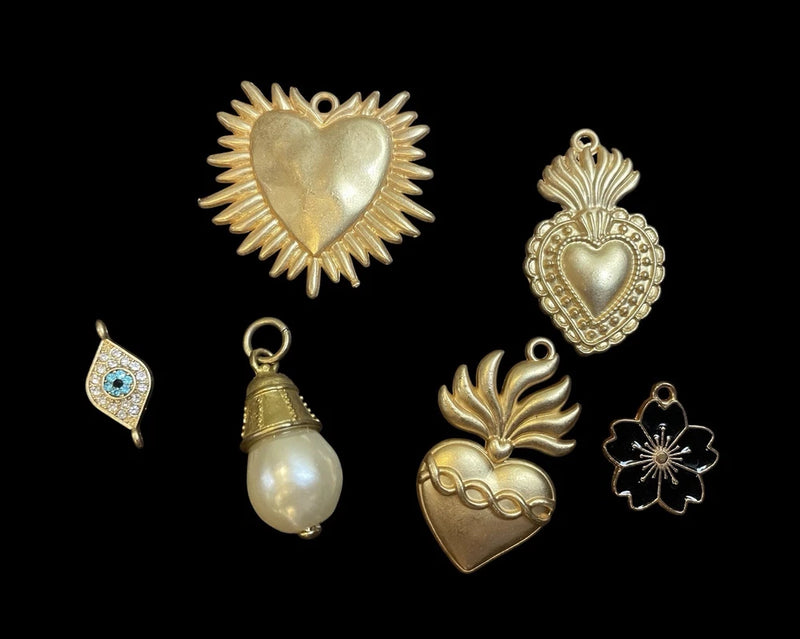 Lot Of 6 Gold Tone Charms Pendants Hearts Flower Pearl Blue & White Stones Link Charms
