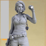 1/24 Scale Resin Figure Model Kit Female Explorer Unassembled, Unpainted Model Model