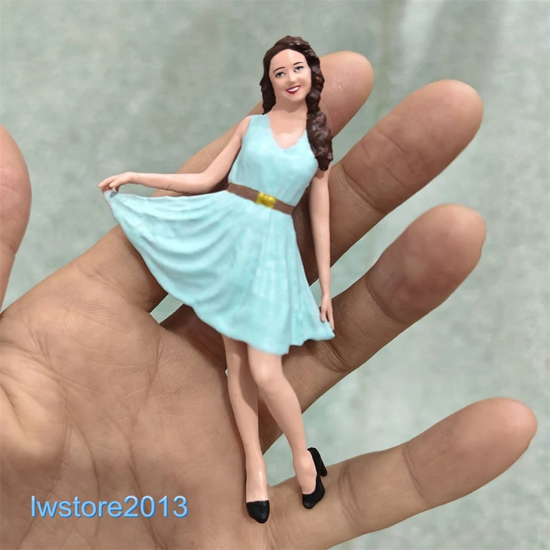 1/18 Beauty Girl 4" Figurines Figures Miniatures Model For Cars Vehicles Toys Model
