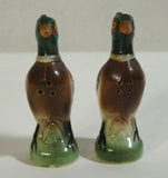 A PAIR OF VINTAGE 1950'S "PHEASANTS SALT & PEPPER" FIGURINES READY TO DISPLAY Model