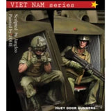 1/35 Resin UH1-HUEY Door Gunners 2 Figures Unpainted Unassembled Model