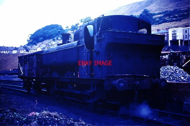 PHOTO  9600 GWR 57XX CLASS 0-6-0PT NO 9600 NO W OWNED BY THE NATIONAL COAL BOARD Model