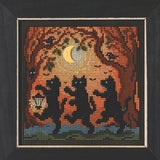 MILL HILL Buttons Beads Kit Counted Cross Stitch INTO THE WOODS Cats MH14-2326 Model