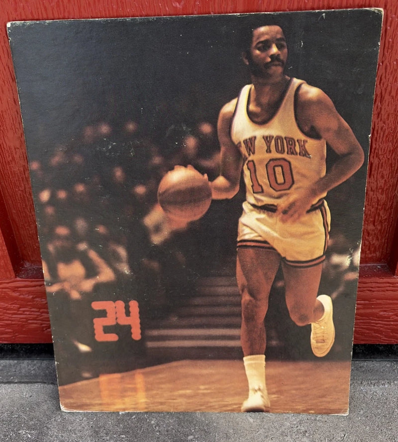 Vintage 70s NBA New York Knicks Basketball Walt Frazier Card Photo Board RARE Model