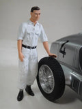 Figutec Figure 1:18 For CMC Mercedes-Benz Mechanic no original Pack Car Model Model