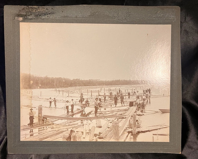11 1/2 X 9 1/2 BOARD PHOTO LOGGING LUMBER WORKERS BELLINGHAM WASHINGTON Model