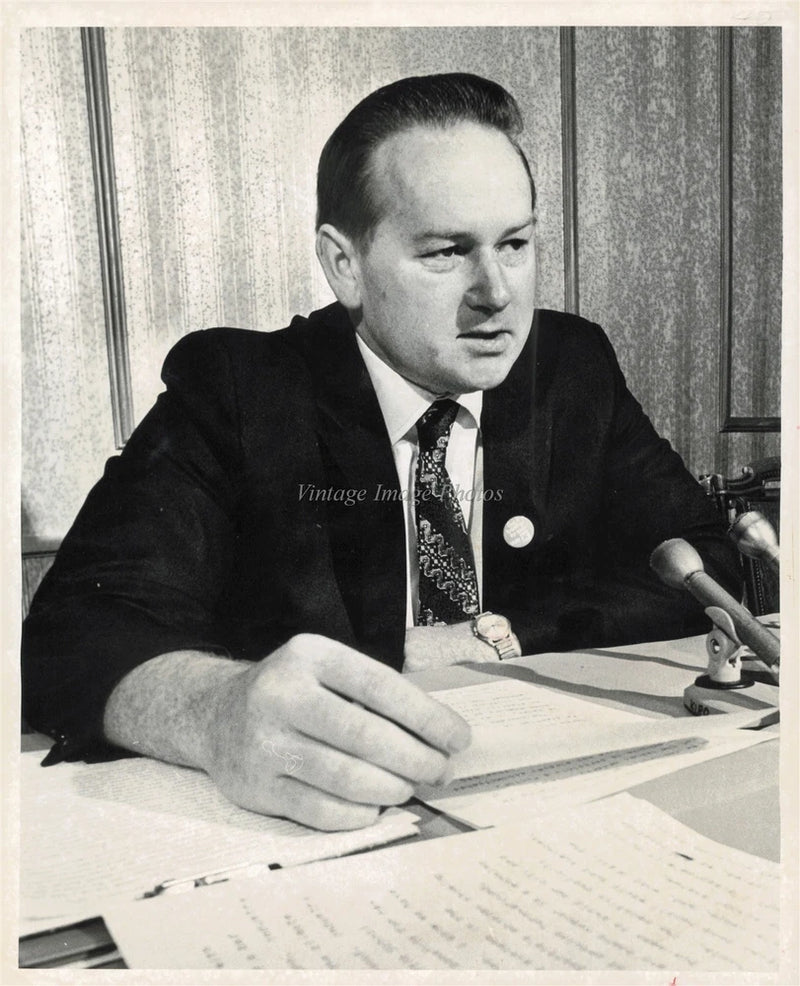 1973 Richard J Alexander Seattle School Board Member Opposes Photo 8X10 Model