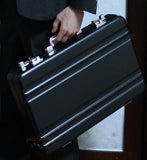 1/6 Scale Black Metal Portable Suitcase Model Fit for 12