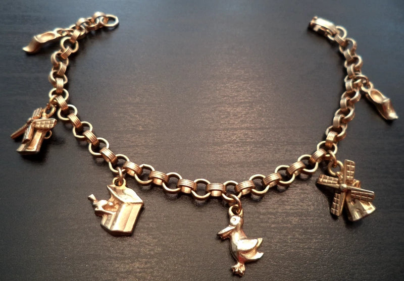 STUNNING VINTAGE ESTATE WINDMILL DUCK BIRD CHARM GOLD TONE 7.5" BRACELET! G53995 Charms