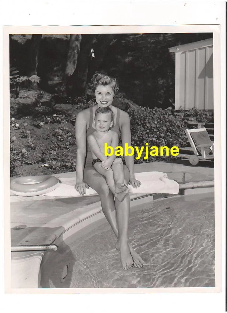 ESTHER WILLIAMS & HER SON ORIGINAL 8X10 PHOTO 1940'S ON DIVING BOARD BY POOL Model