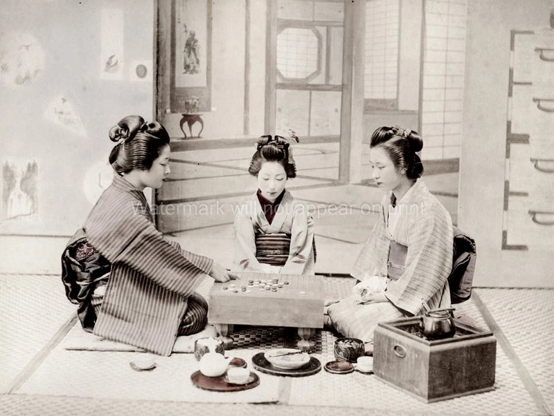 Japanese Women Playing Go Board Game Kimonos Traditional Room Vtg. Photo 19thC. Model