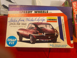 Vintage 1976 Issue Lindberg Jaguar XKE Snap Fit Kit # 1031 Model