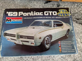 Monogram 69 Pontiac GTO The Judge Model Kit 1/24 White Open Box 2294 1982 Model