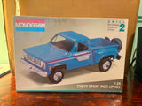 Monogram Chevy Sport Pick-Up 4x4 Truck 1:24 Model Kit #2963 1992 NEW SEALED Model