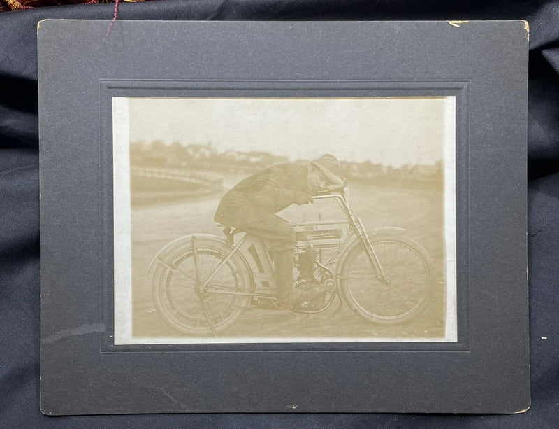 8X10 EXCELSIOR MOTORCYCLE BOARD PHOTO Model