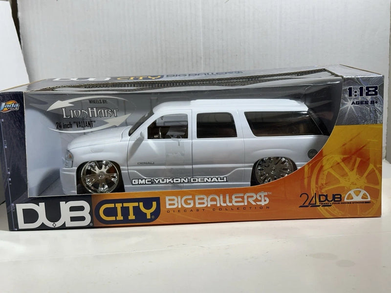 JADA DUB CITY 2002 GMC YUKON DENALI  WHITE 1:18 DIECAST MODEL Model