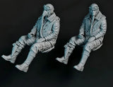 Resin WWII German 2 Pilots unpainted unassembled 4 scales Model