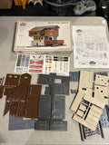 Model Power BLUE COAL DEPOT Building Kit #453, Ho Scale Vintage Complete Model