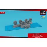 CH-46 Sea Knight wheels w/ weighted tyres Armory Models AR AW72364 Scale 1:72 Model