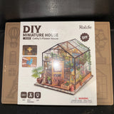 Cathy's Flower House Rolife DIY Miniature House DG104 Kit New Sealed Model