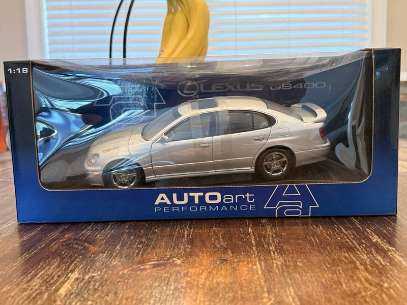 auto art 1:18 diecast Lexus GS400 Silver Model Damage Box Model