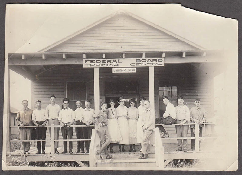 15 folks at Federal Board Trainign Centre Academic Bldg photograph ca 1930s Model