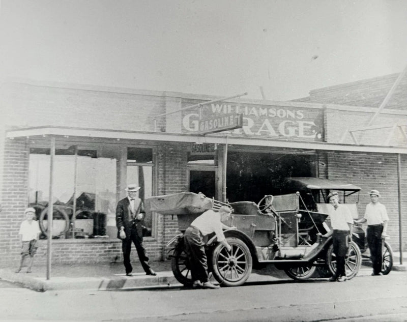 Vintage 8x10 Photograph of Williamson's Garage in Arlington Texas Copy Model