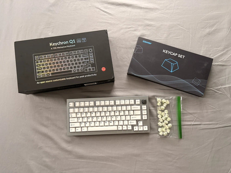 CUSTOM KEYCHRON Q1 V2 KEYBOARD - INVOKEY MATCHA SWITCHES Model