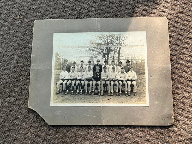PHOTO ON BOARD 1930'S ERA GERMANTOWN FRIENDS SCHOOL SOCCER TEAM Model