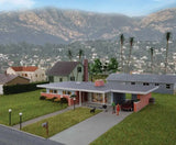 Walthers Cornerstone HO Mid-Century Modern Home Kit 9-7/16 x 5-5/32 x 1 933-4156 Model