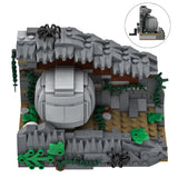 MOC Rolling Stone Chase Building Set 297 Pcs Iconic Opening Scene Diorama Kit Model