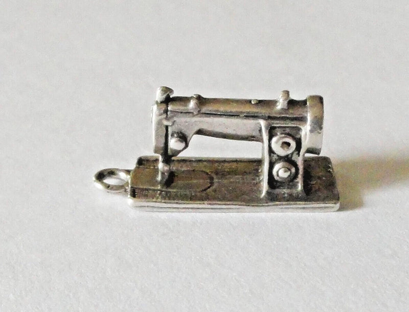 VTG 1990's Sterling Silver 3D Sewing Machine Charm Pendant Seamstress 13/16" L Charms