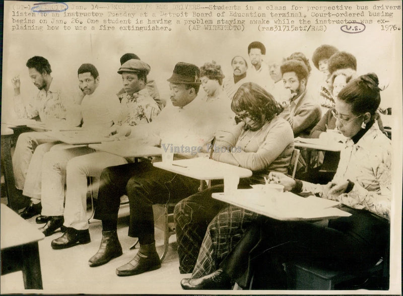 1976 Students Detroit Mi Board Education Instructor Vintage Wirephoto 8x10 Model
